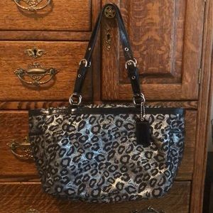 Leoapard print Coach bag
